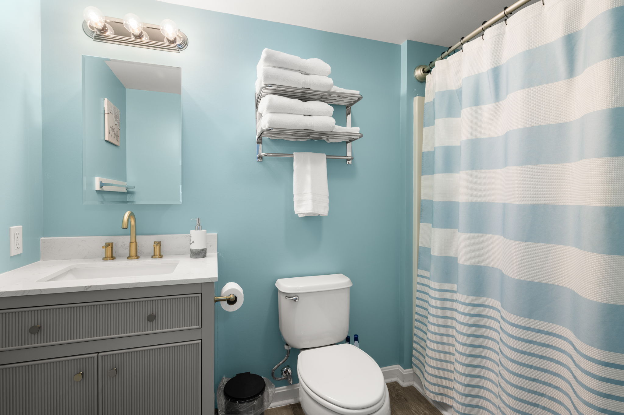 30-web-or-mls-53 S Broad St 1, Stonington-30