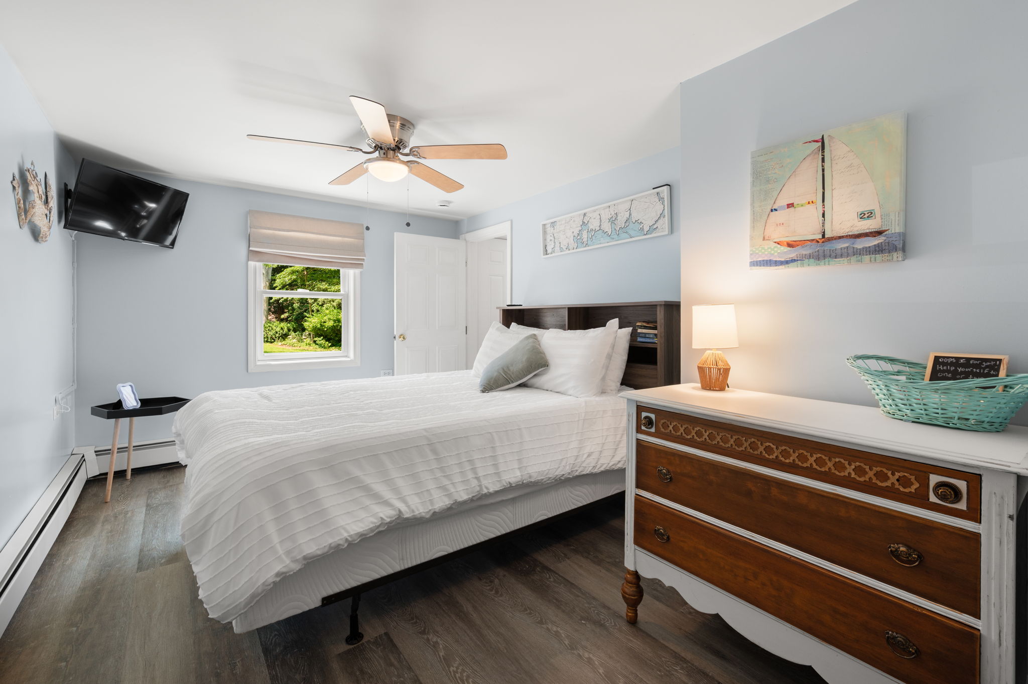 35-web-or-mls-53 S Broad St 1, Stonington-35